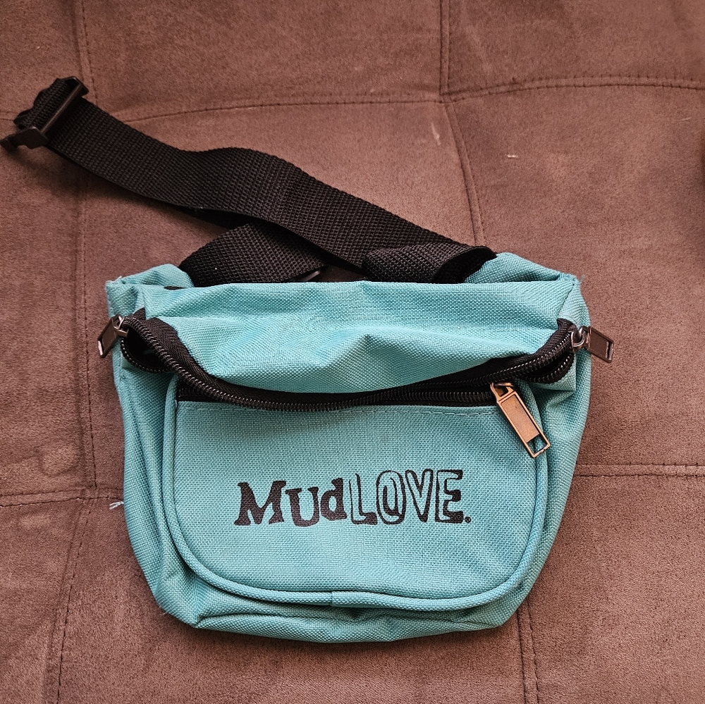 mudlove fanny pack